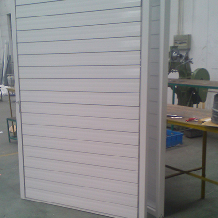 Hollow flat shutters